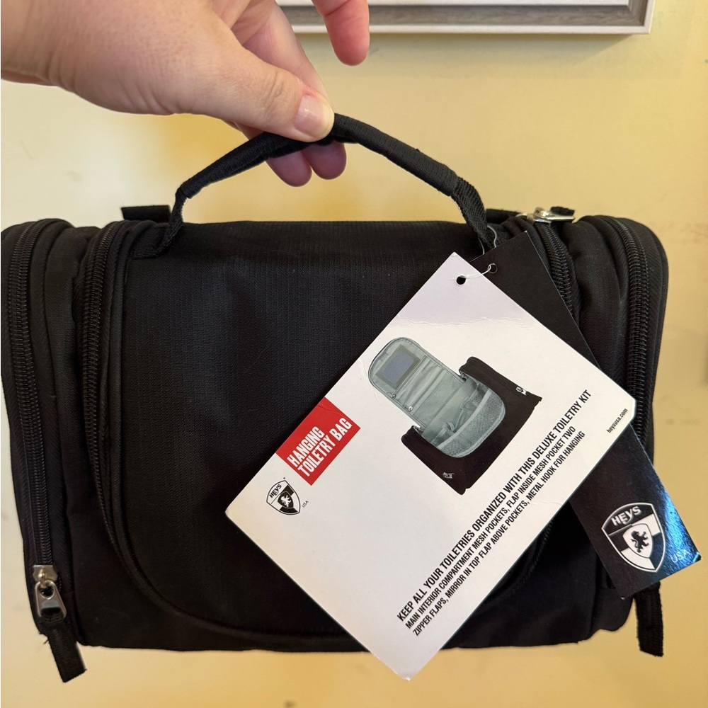 NWT Heys Black Travel Bag